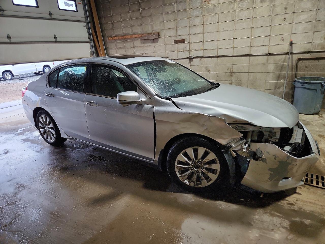 2015 HONDA ACCORD EXL photo 10