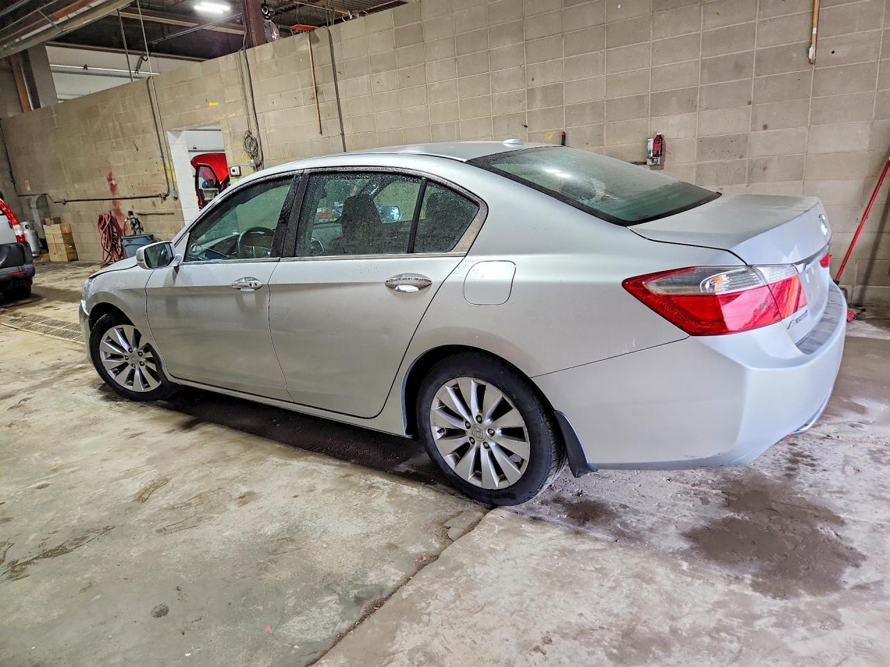 2015 HONDA ACCORD EXL photo 4