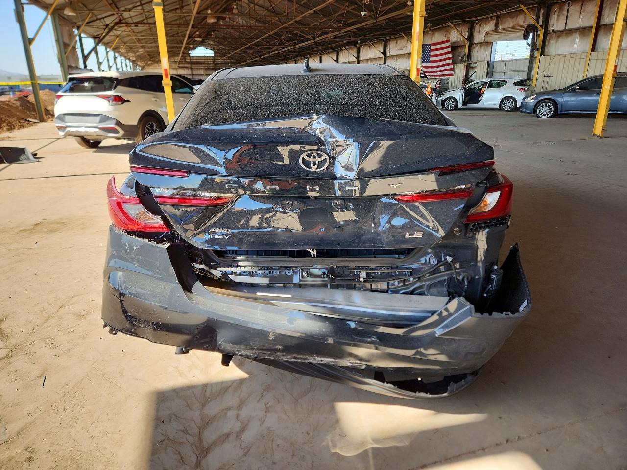 2025 TOYOTA CAMRY LE photo 11