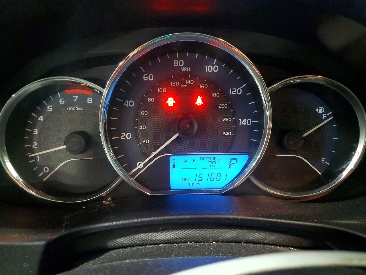 2015 TOYOTA COROLLA LE photo 9
