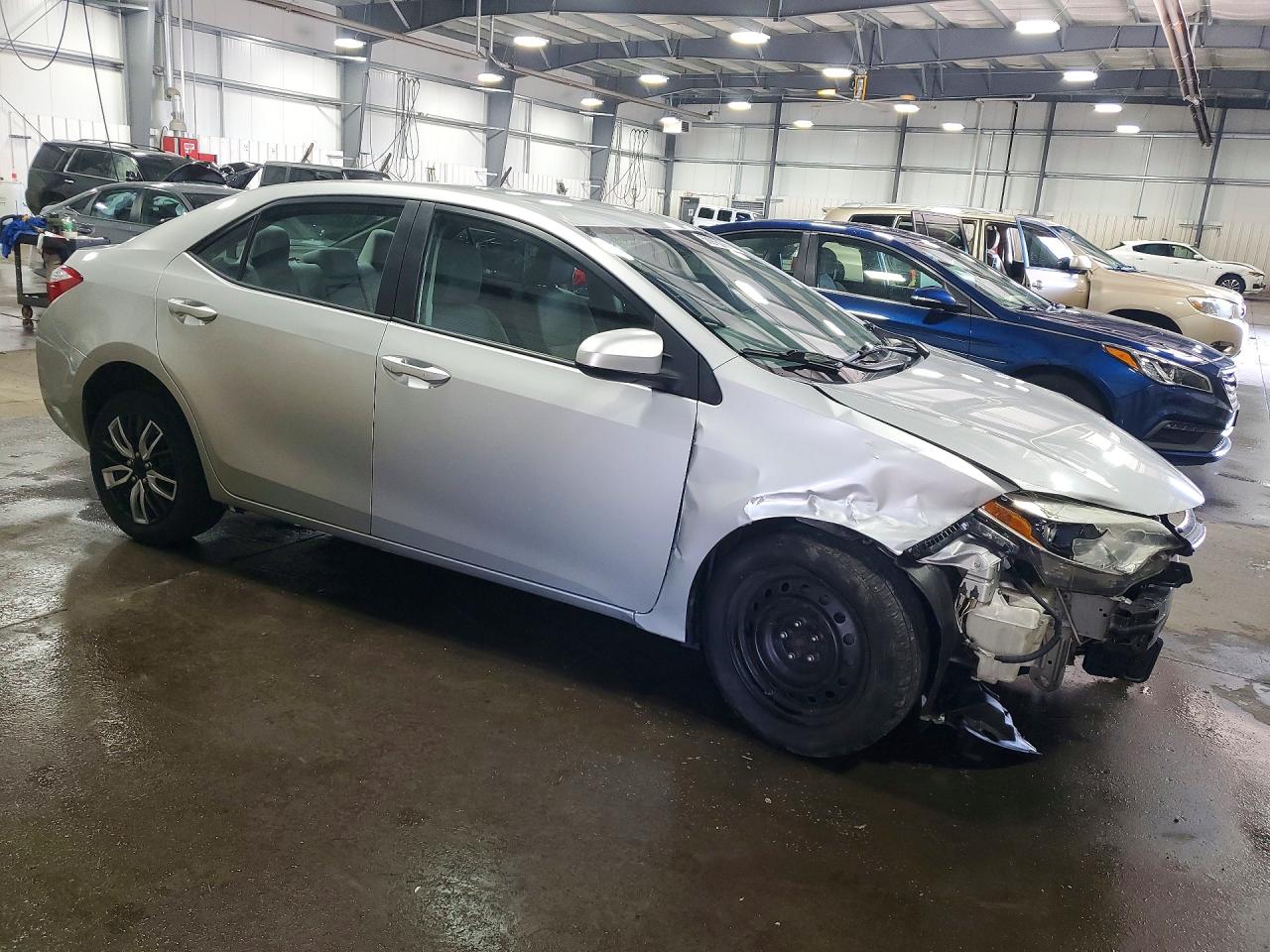 2015 TOYOTA COROLLA LE photo 4