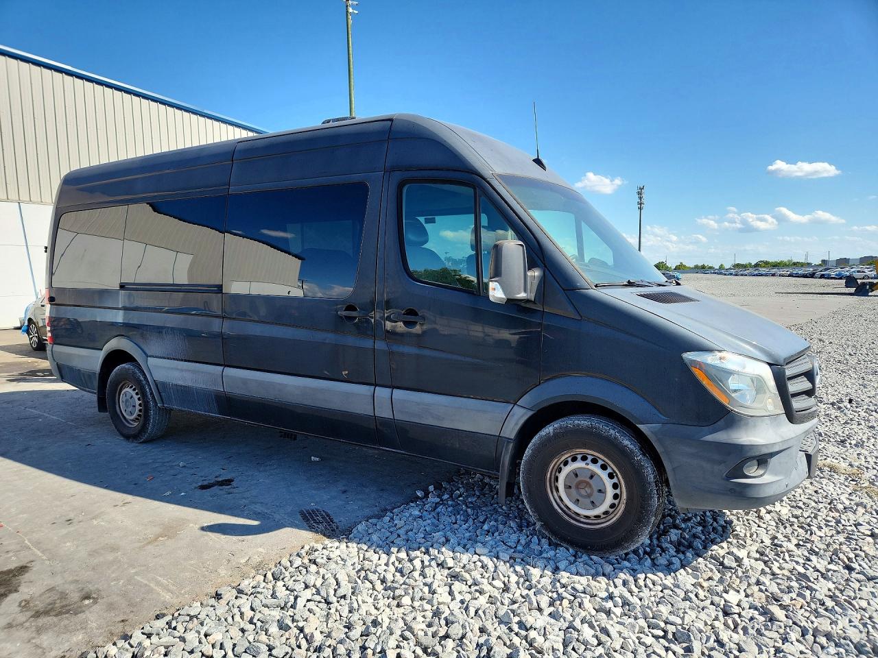 2017 MERCEDES-BENZ SPRINTER 2500 photo 10