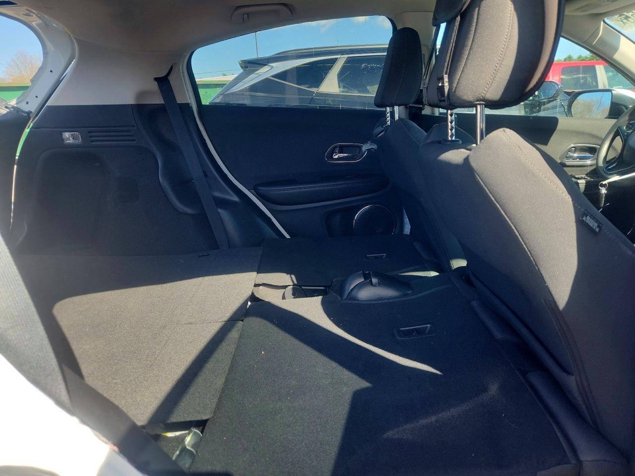 2021 HONDA HR-V EX photo 19