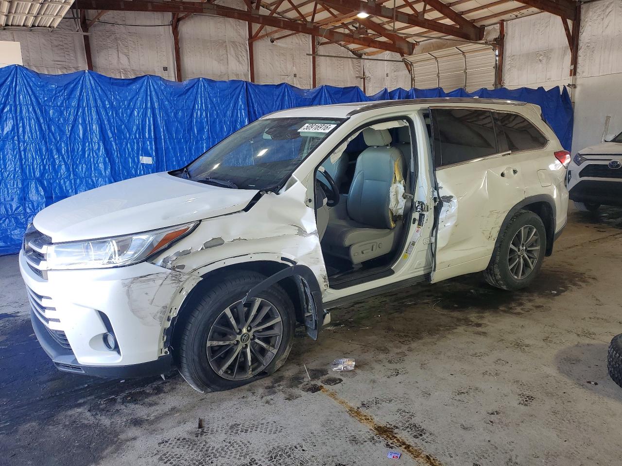 2018 TOYOTA HIGHLANDER