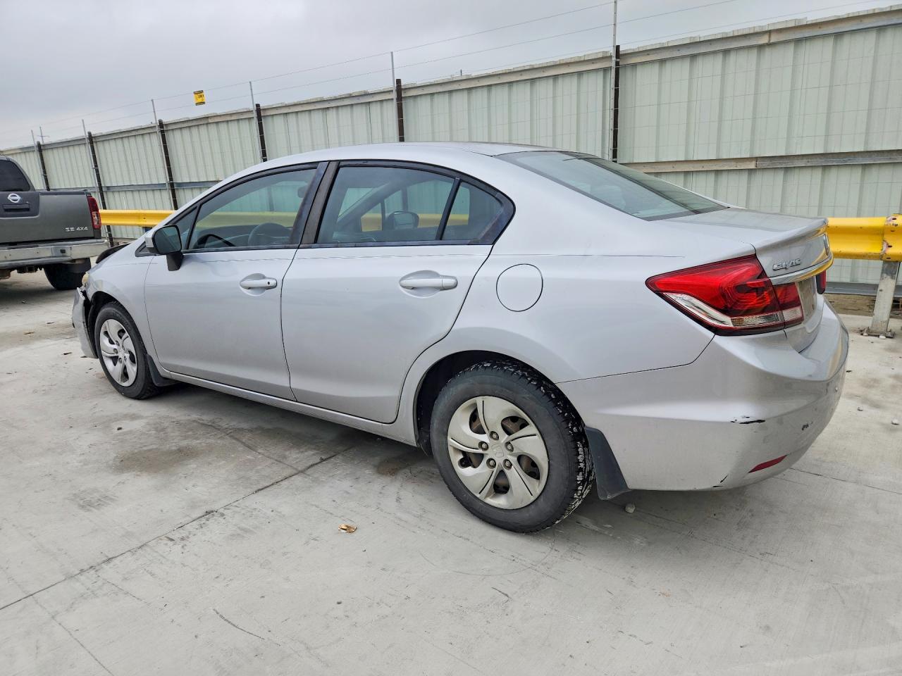 2015 HONDA CIVIC LX photo 3