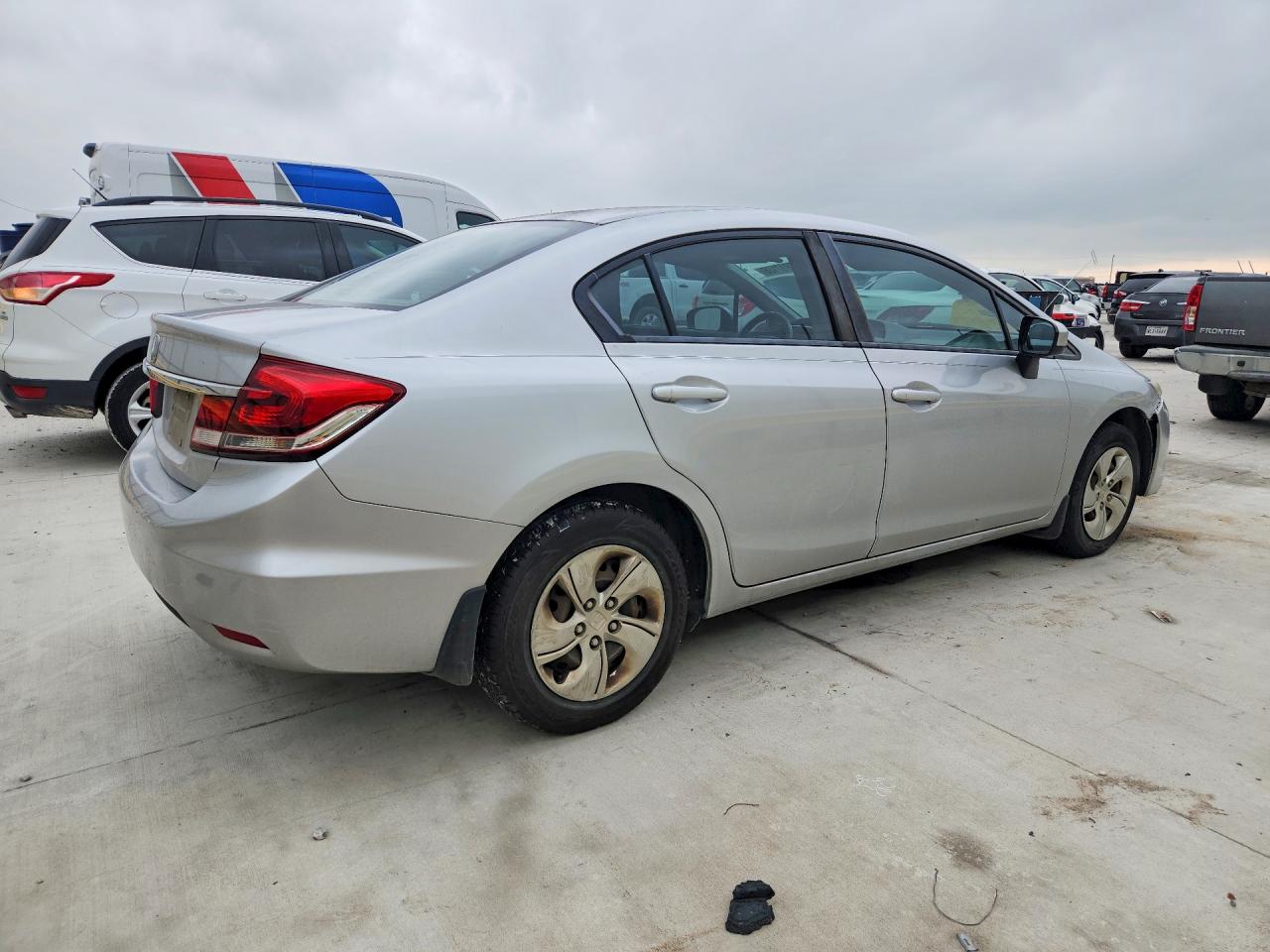 2015 HONDA CIVIC LX photo 5