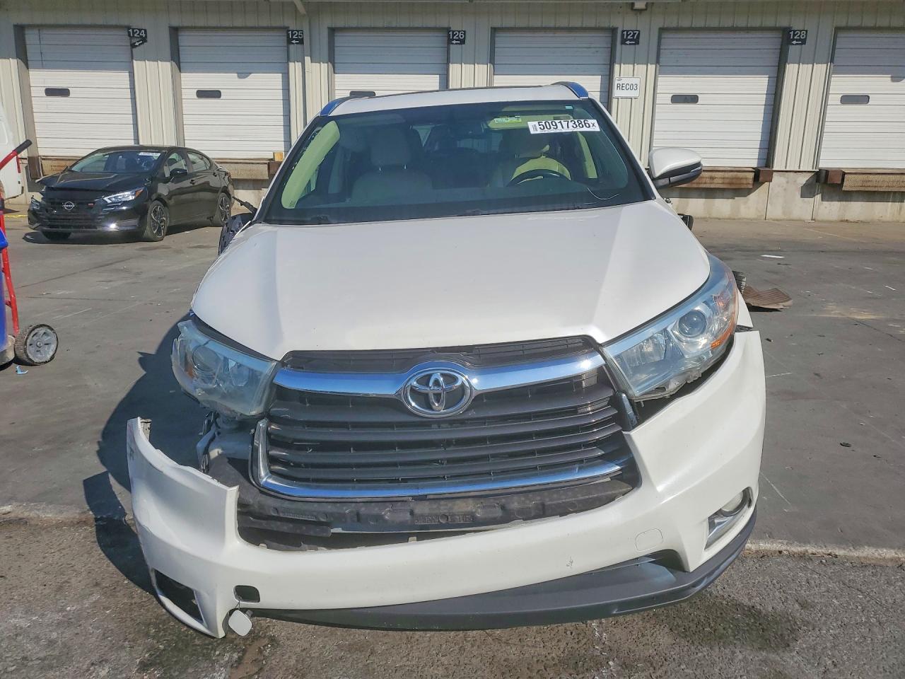 2016 TOYOTA HIGHLANDER LIMITED photo 13