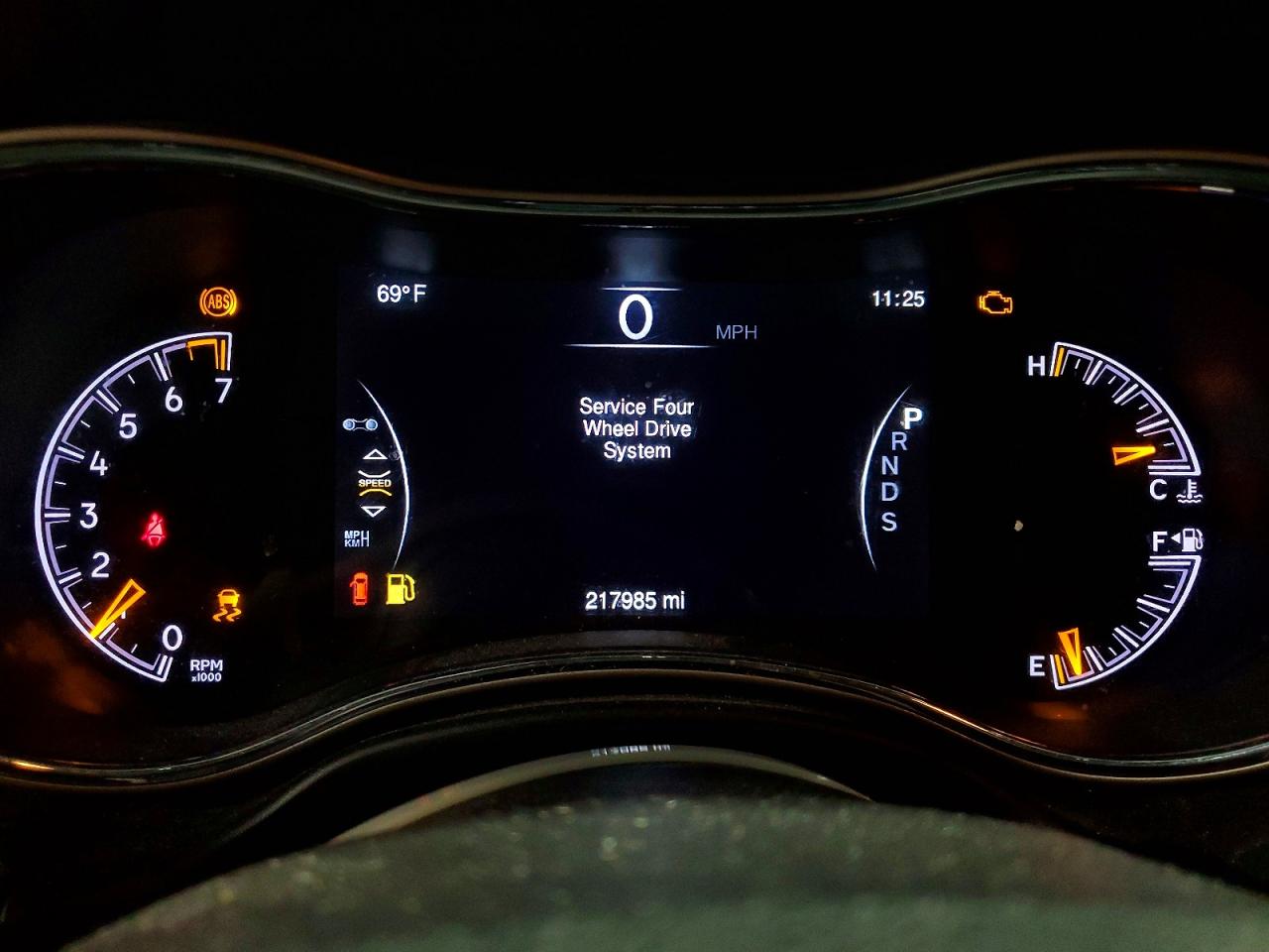 2014 JEEP GRAND CHEROKEE OVERLAND photo 17