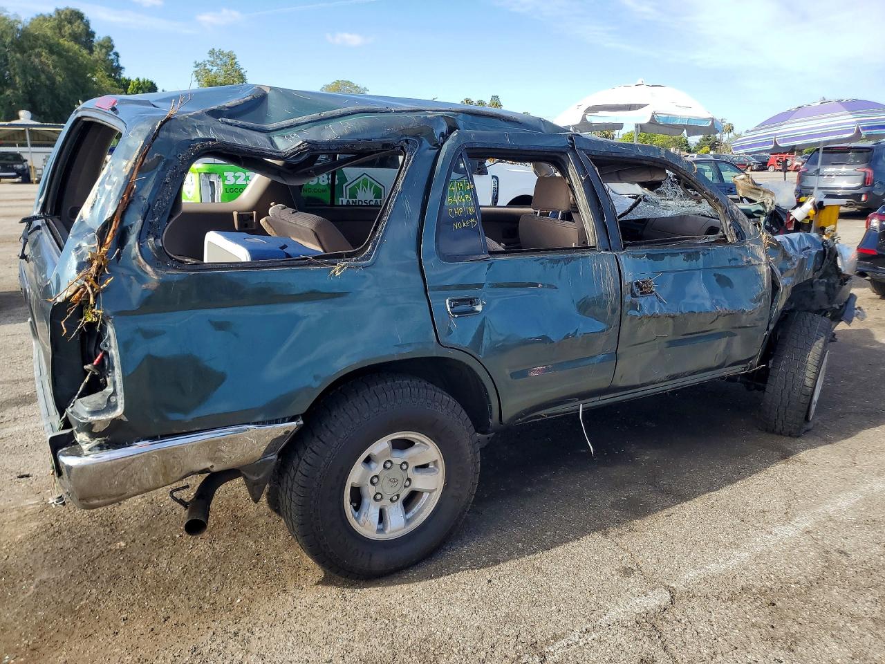 1997 TOYOTA 4RUNNER SR5 photo 3