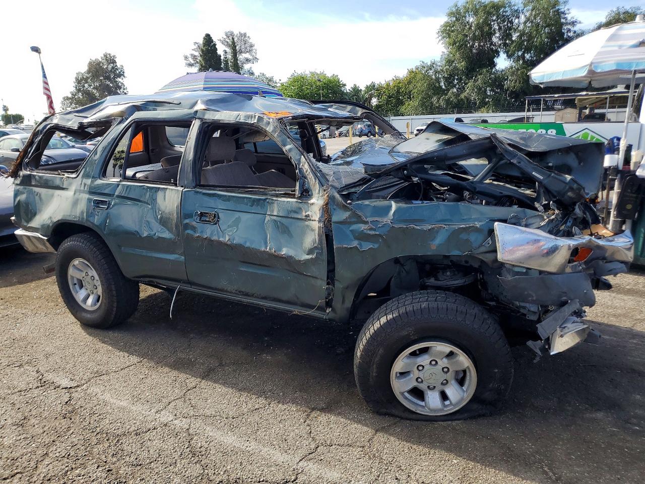 1997 TOYOTA 4RUNNER SR5 photo 4