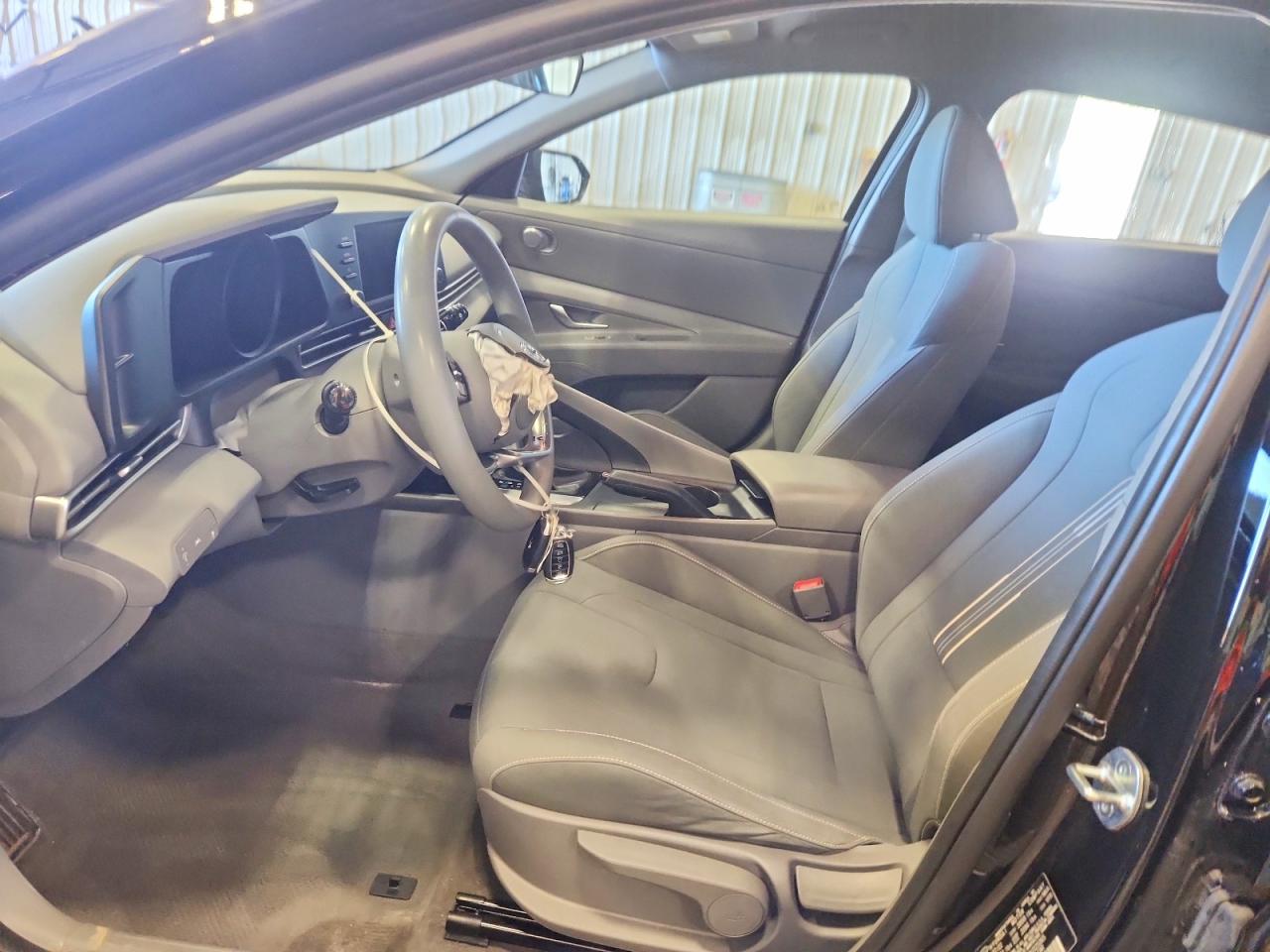 2022 HYUNDAI ELANTRA SEL photo 13