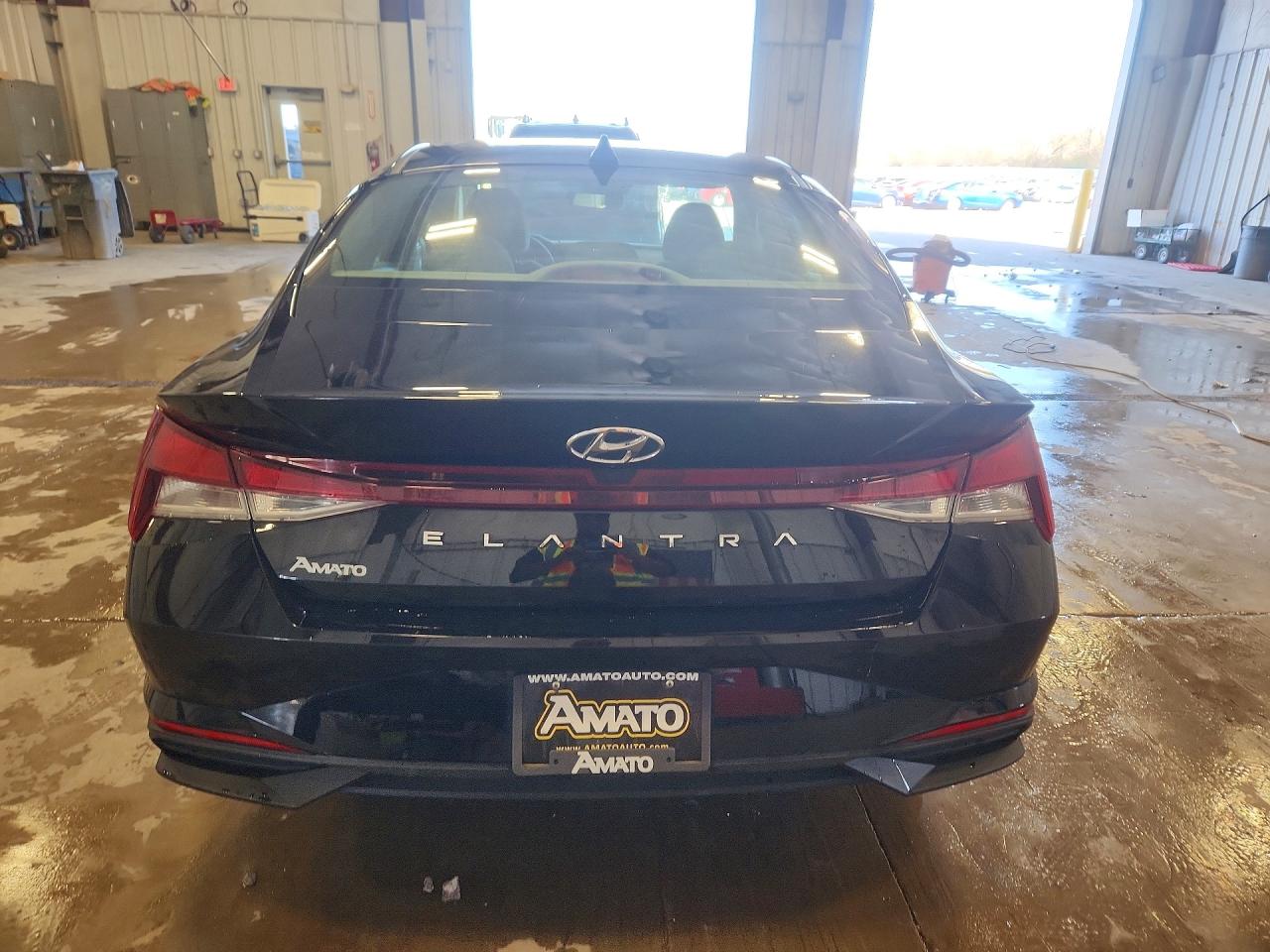 2022 HYUNDAI ELANTRA SEL photo 11
