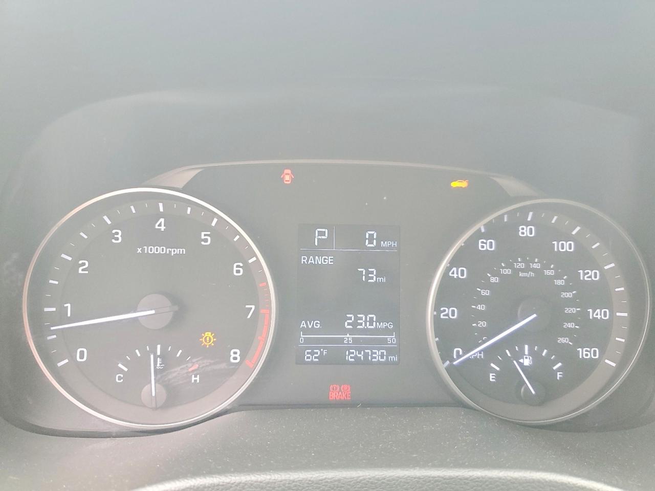 2017 HYUNDAI ELANTRA SE photo 9