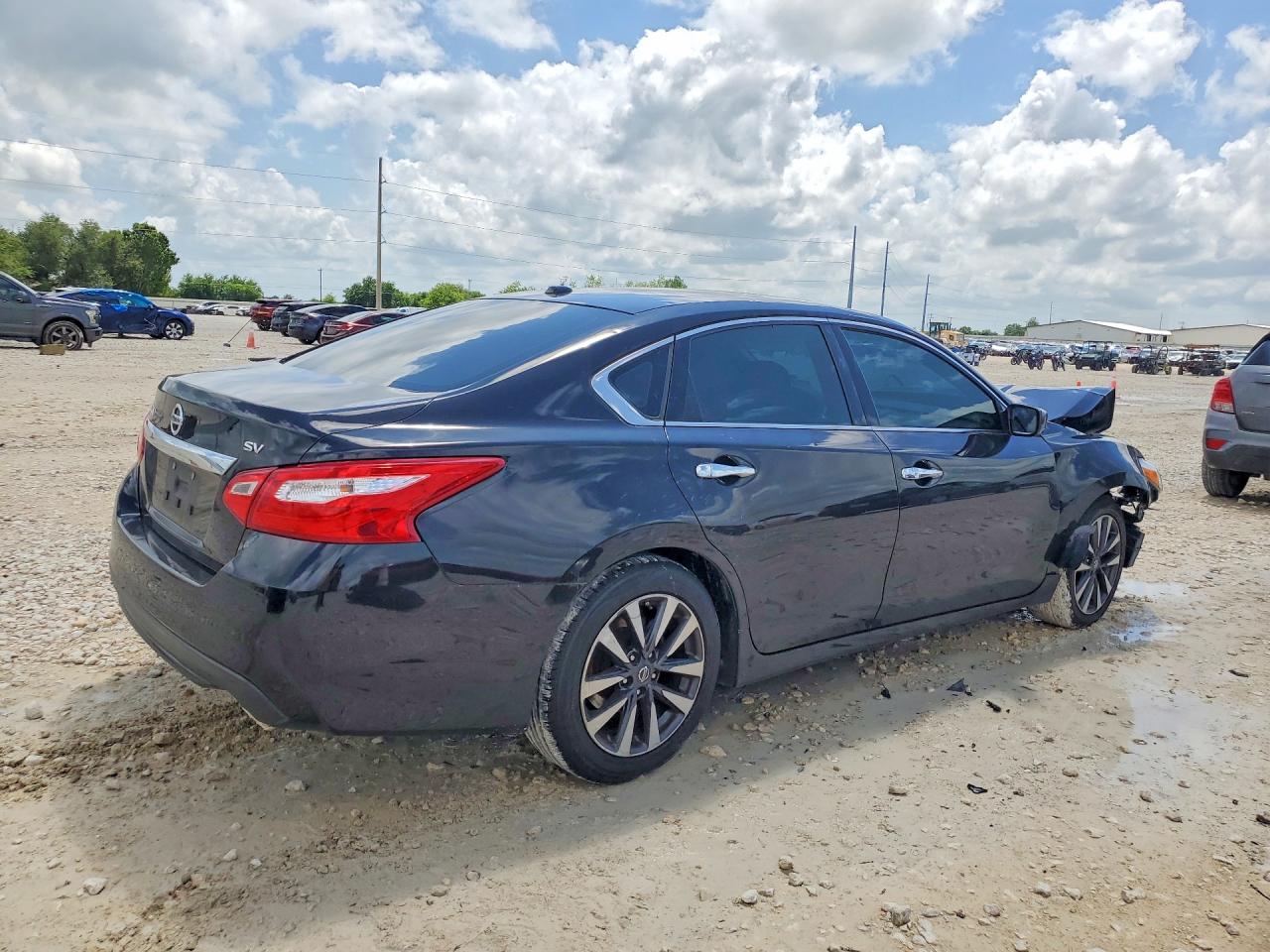 2017 NISSAN ALTIMA 2.5 SV photo 5