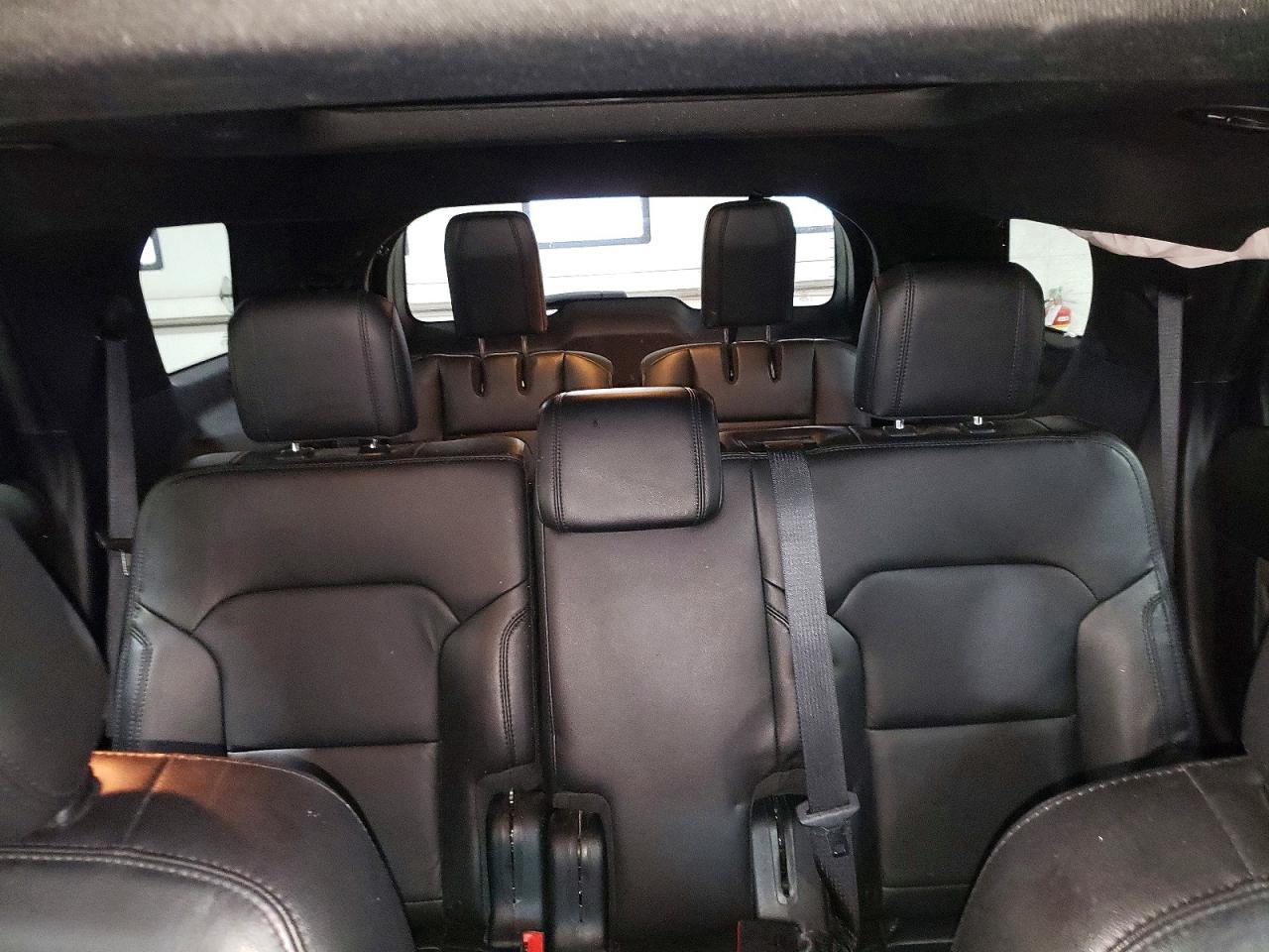 2017 FORD EXPLORER XLT photo 19