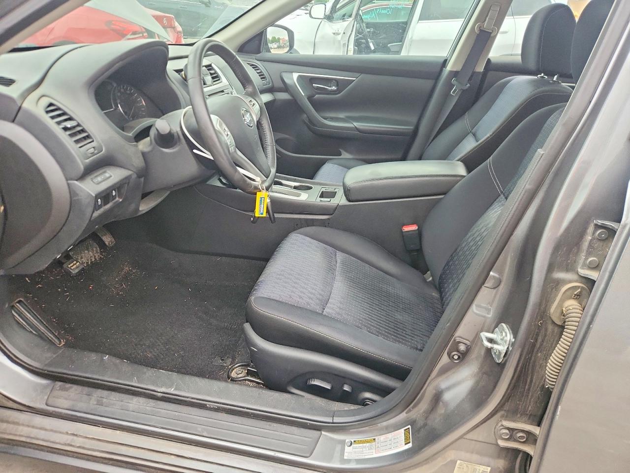 2016 NISSAN ALTIMA 2.5 SV photo 19