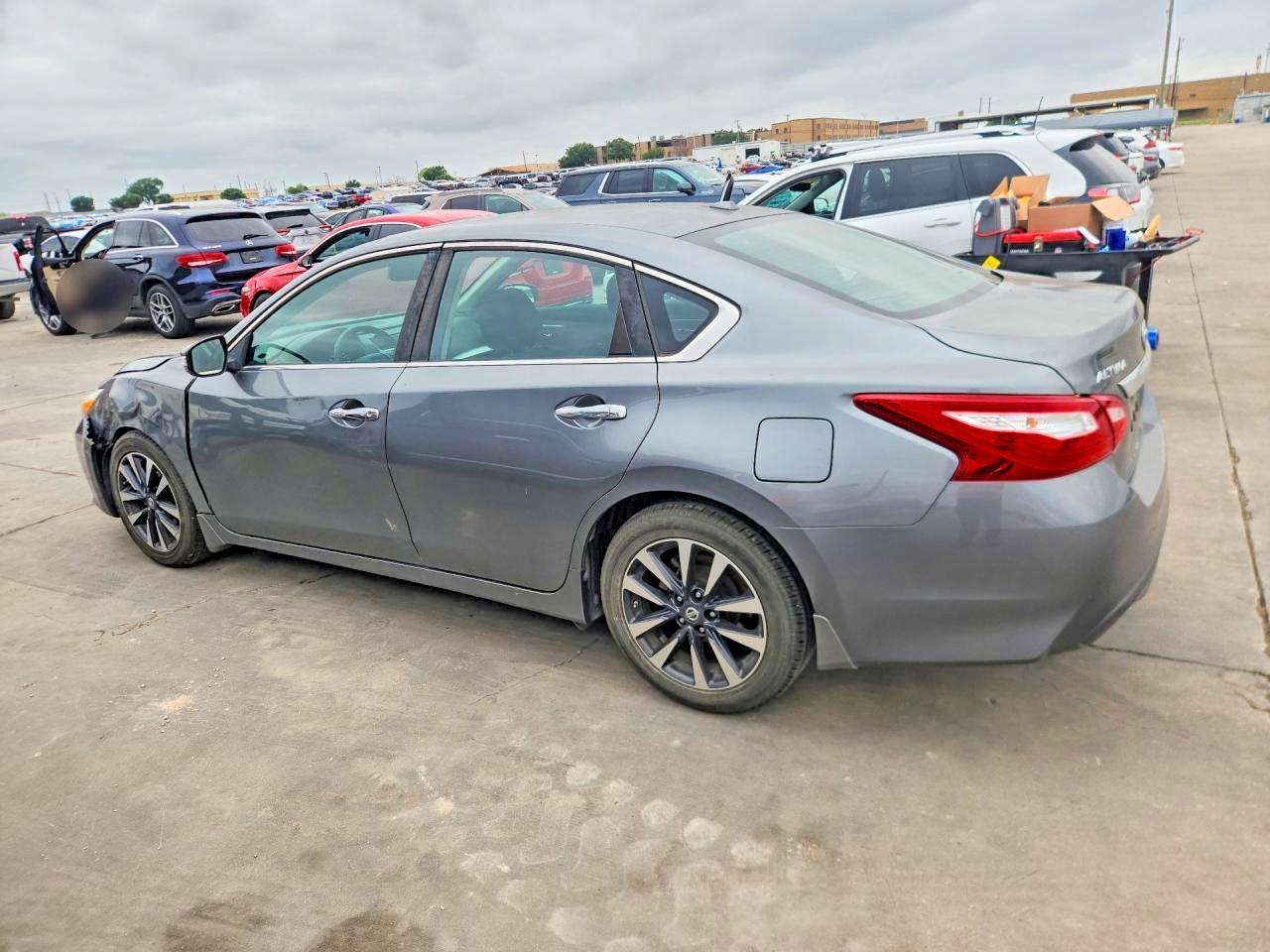 2016 NISSAN ALTIMA 2.5 SV photo 4