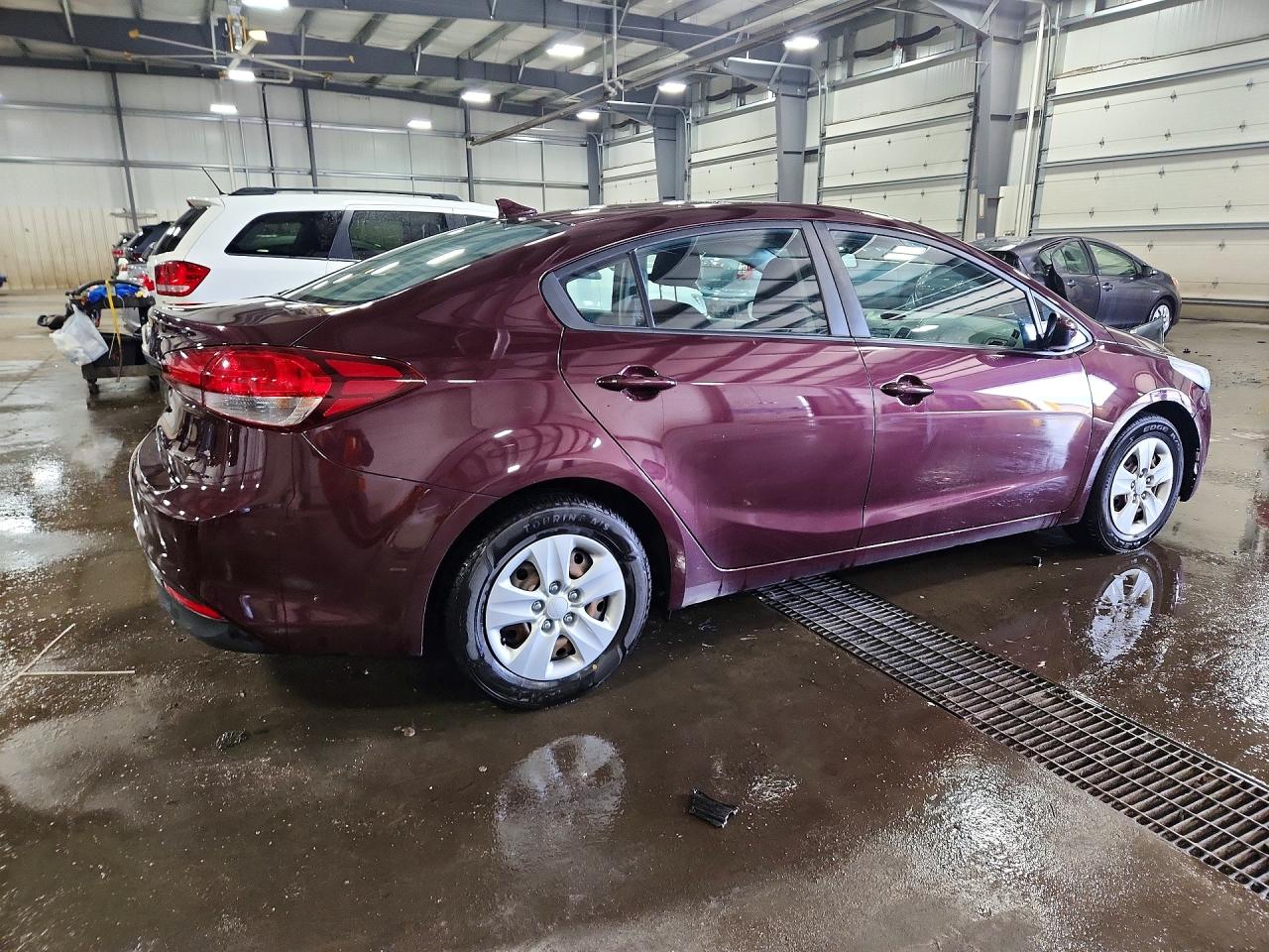 2017 KIA FORTE LX photo 7