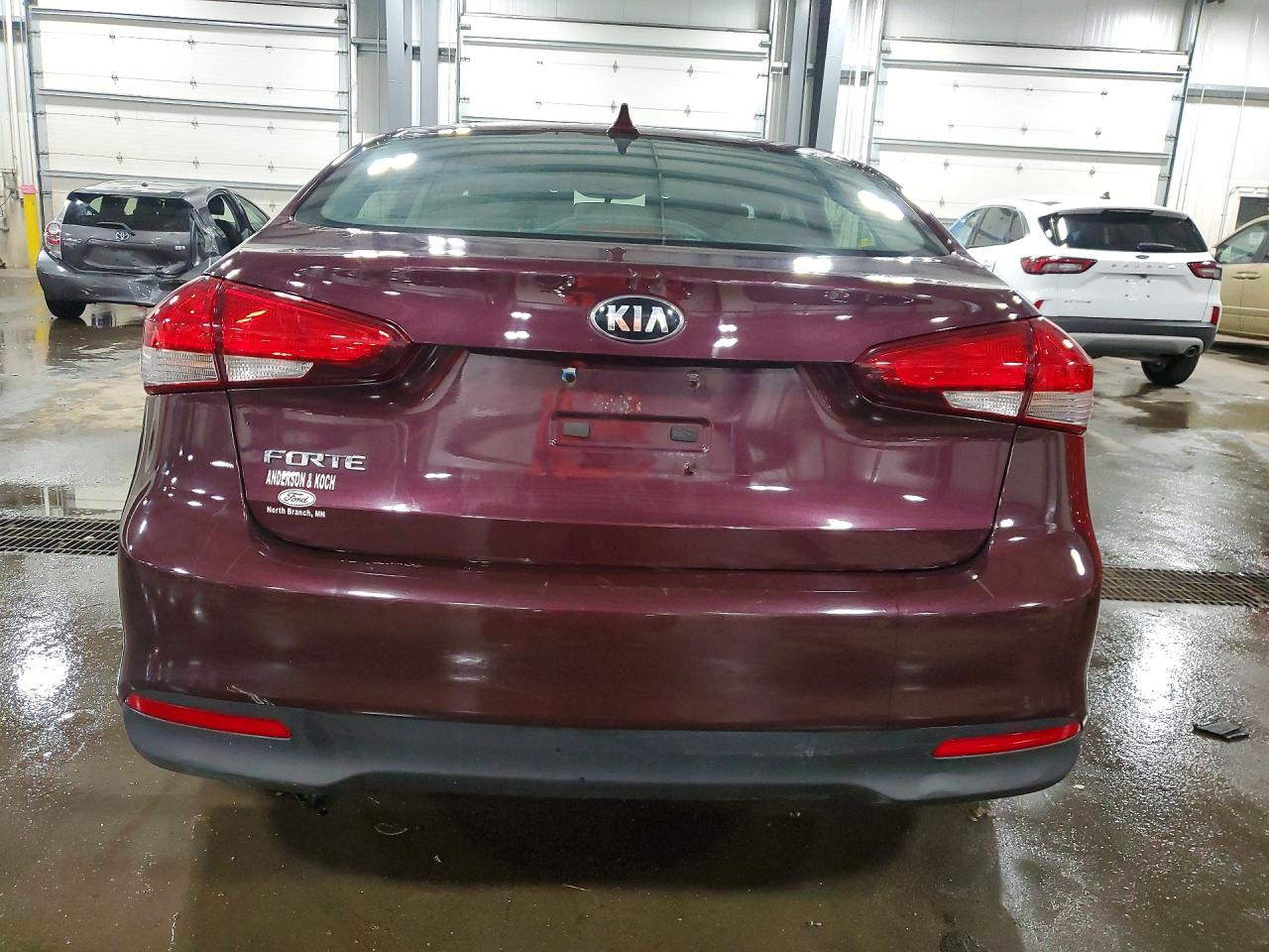 2017 KIA FORTE LX photo 16