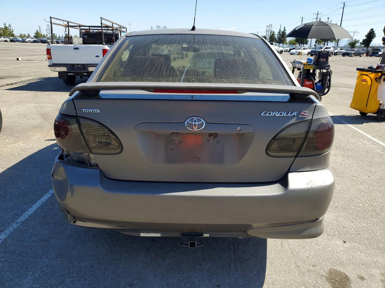 2004 TOYOTA COROLLA S photo 16