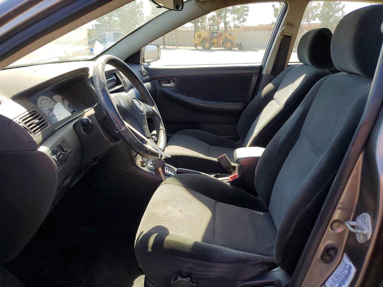2004 TOYOTA COROLLA S photo 19