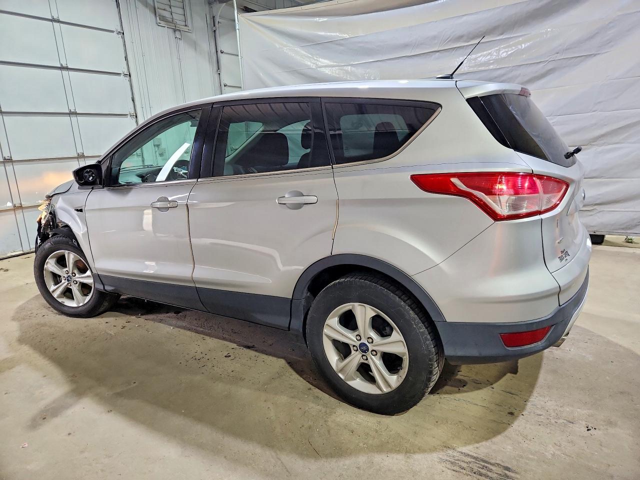 2016 FORD ESCAPE SE photo 3