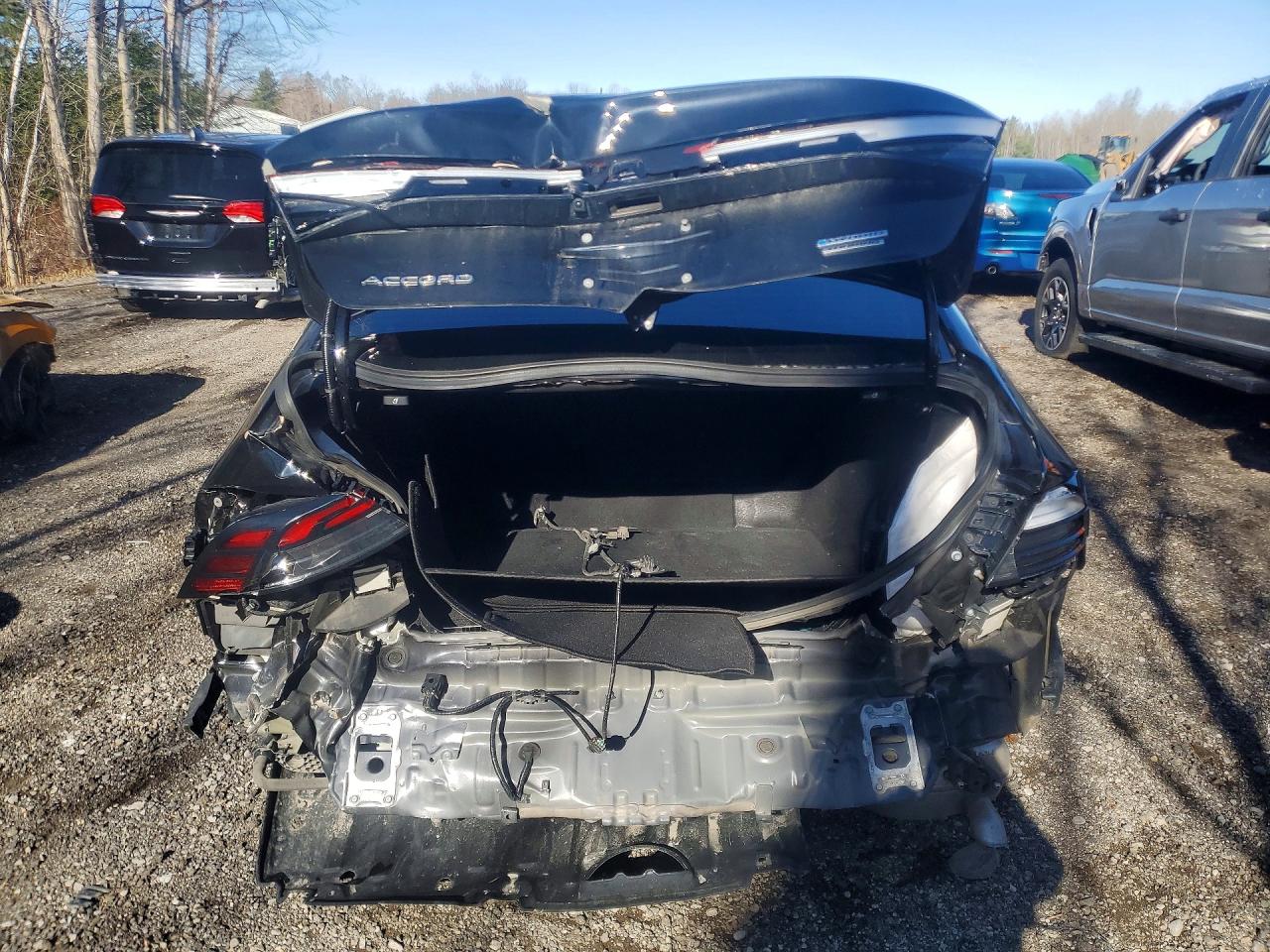 2024 HONDA ACCORD TOURING HYBRID photo 16