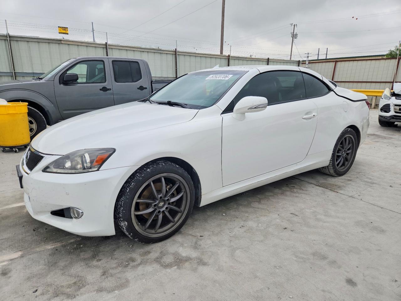 2012 LEXUS IS