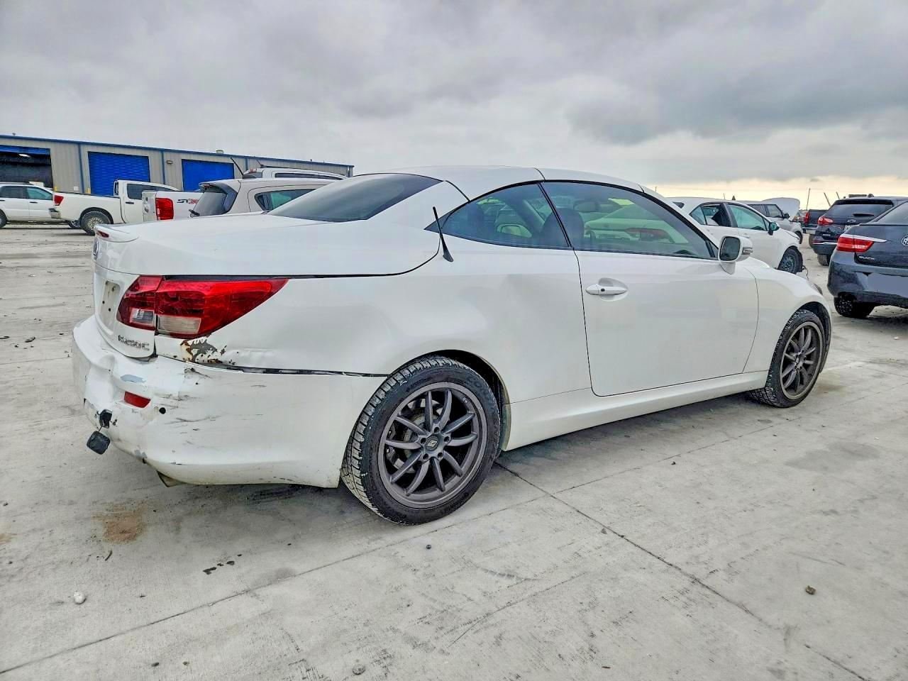 2012 LEXUS IS 250 photo 5