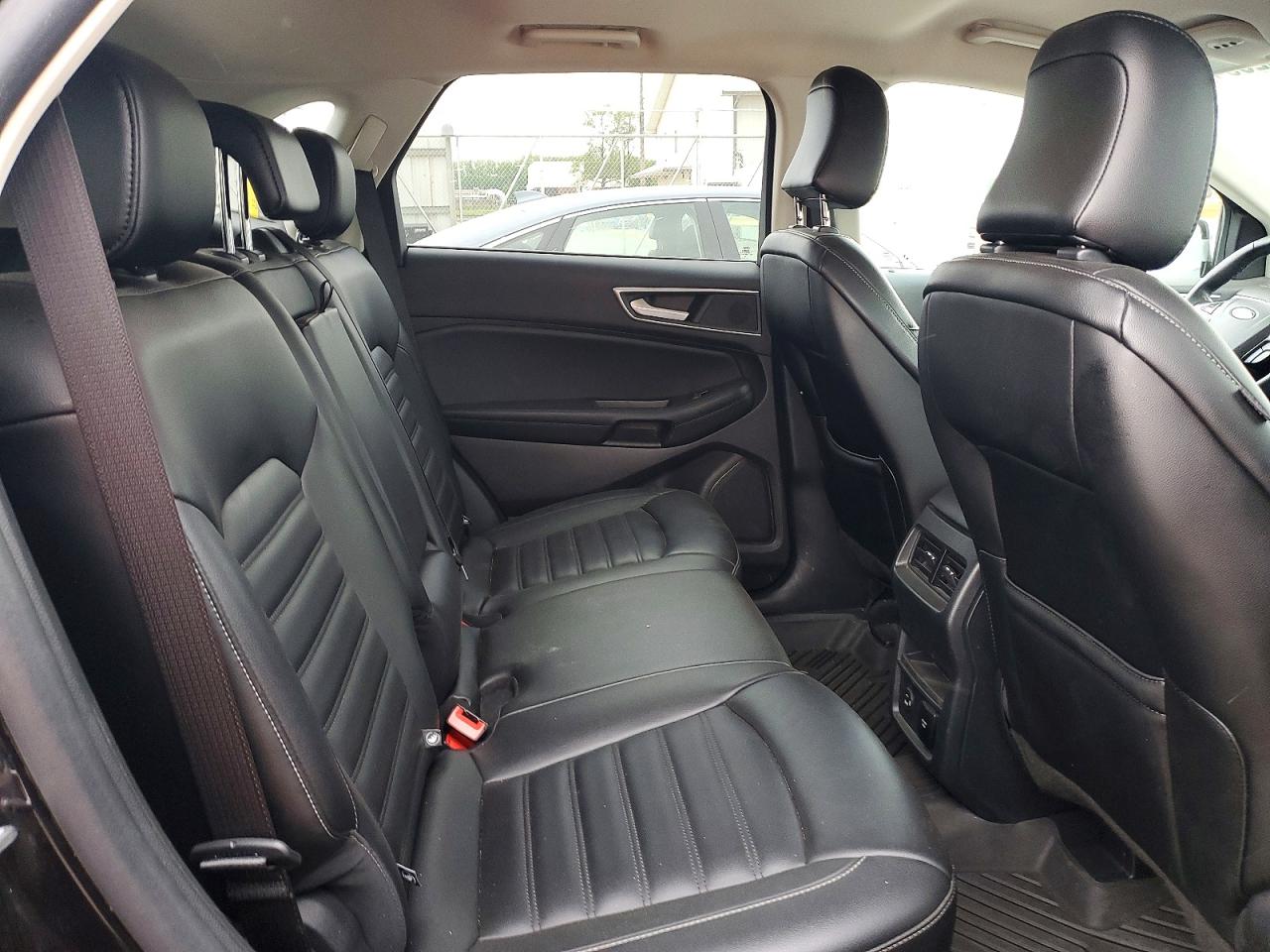 2021 FORD EDGE SEL photo 11