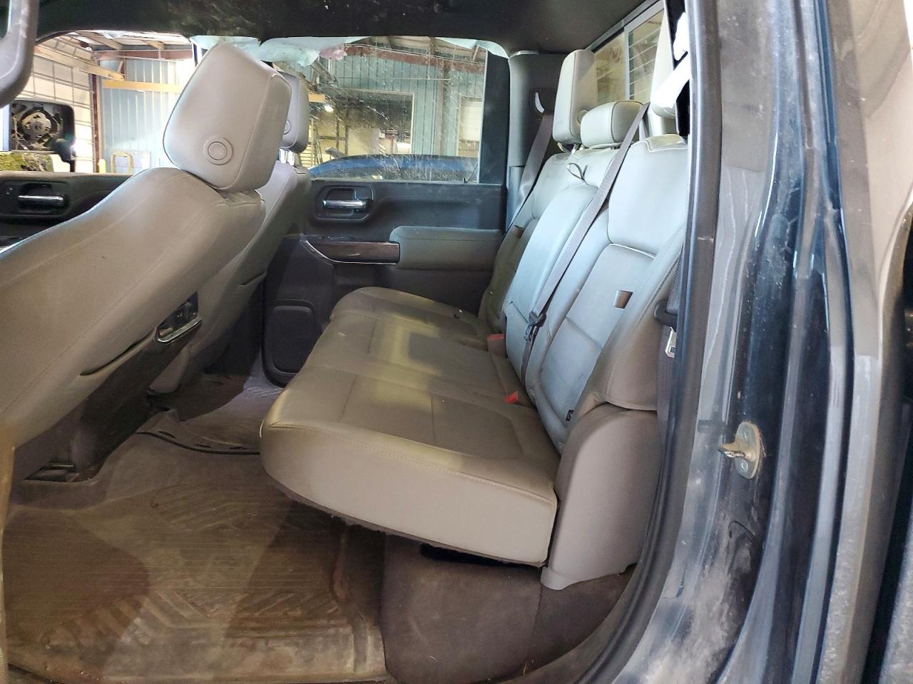 2020 CHEVROLET SILVERADO K3500 LTZ photo 10