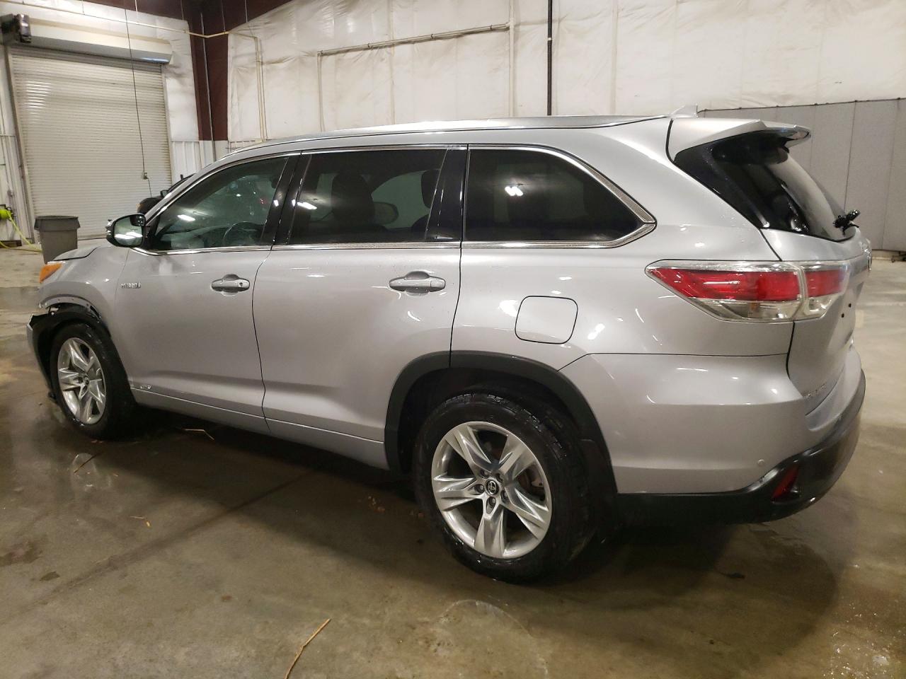 2016 TOYOTA HIGHLANDER HYBRID LIMITED PLATINUM photo 4