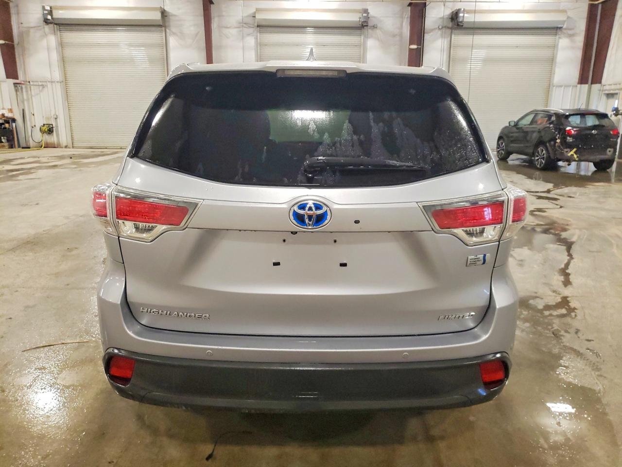 2016 TOYOTA HIGHLANDER HYBRID LIMITED PLATINUM photo 16
