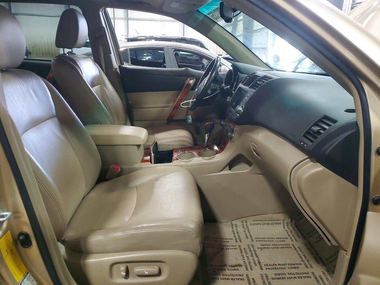 2009 TOYOTA HIGHLANDER LIMITED photo 13