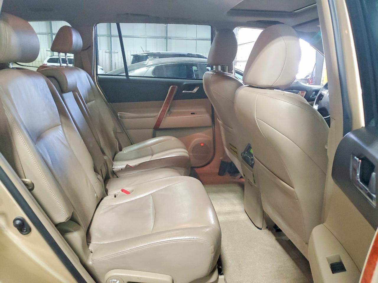 2009 TOYOTA HIGHLANDER LIMITED photo 21