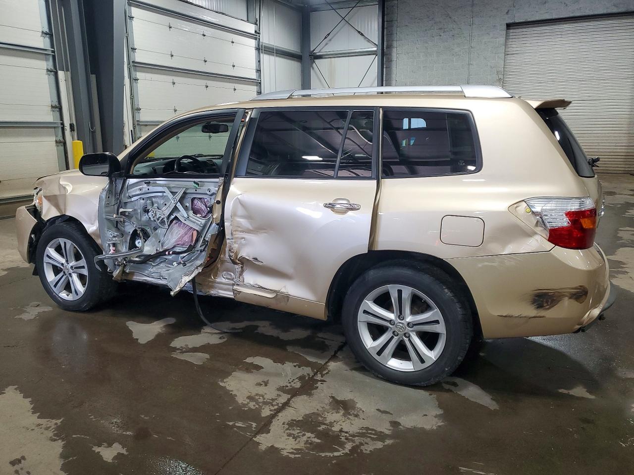 2009 TOYOTA HIGHLANDER LIMITED photo 3
