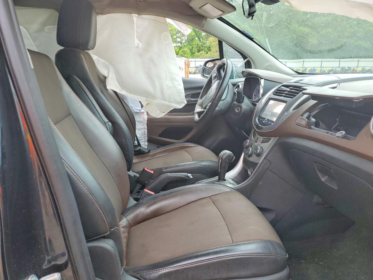 2015 CHEVROLET TRAX photo 7