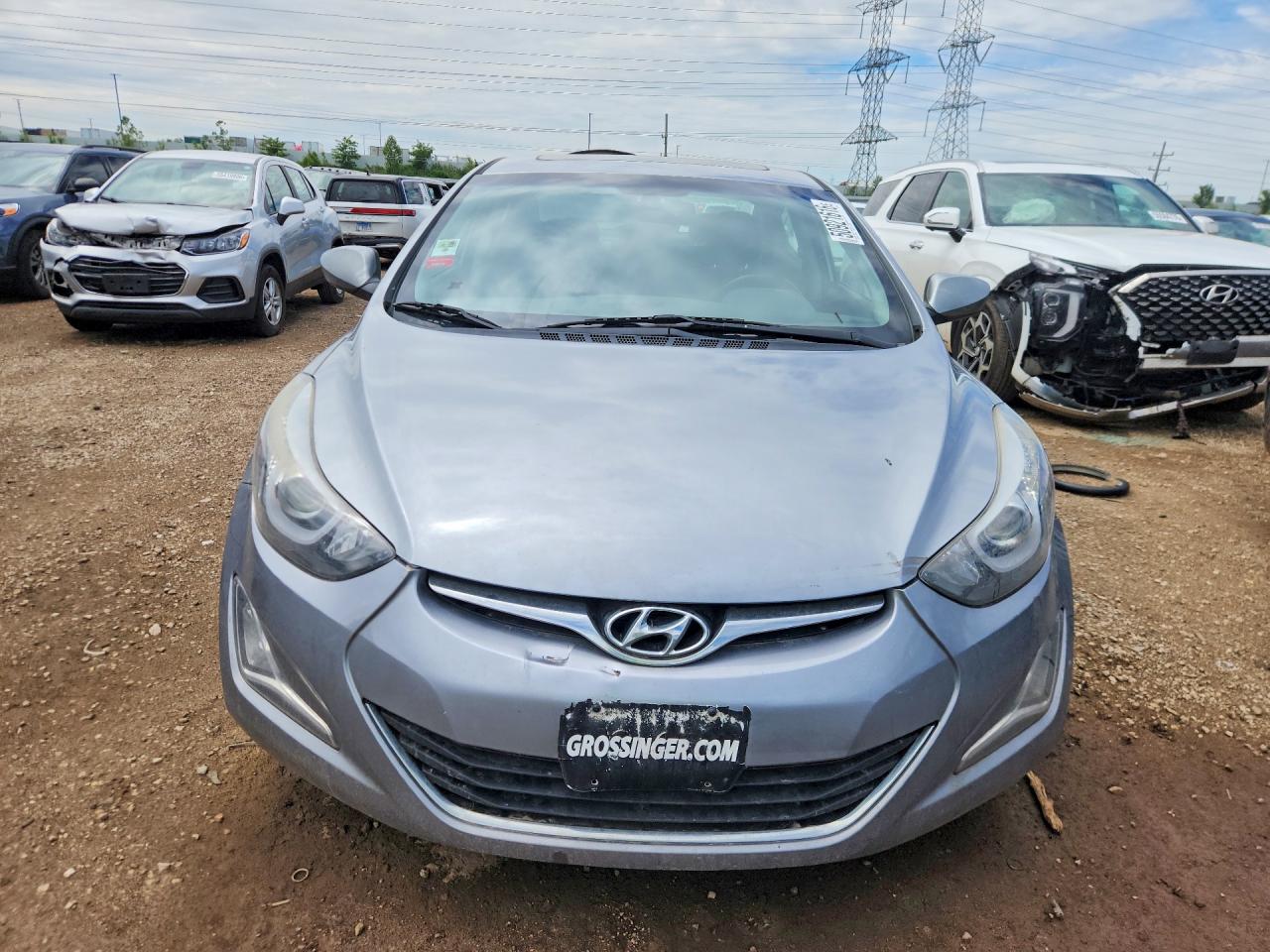 2015 HYUNDAI ELANTRA SE photo 5