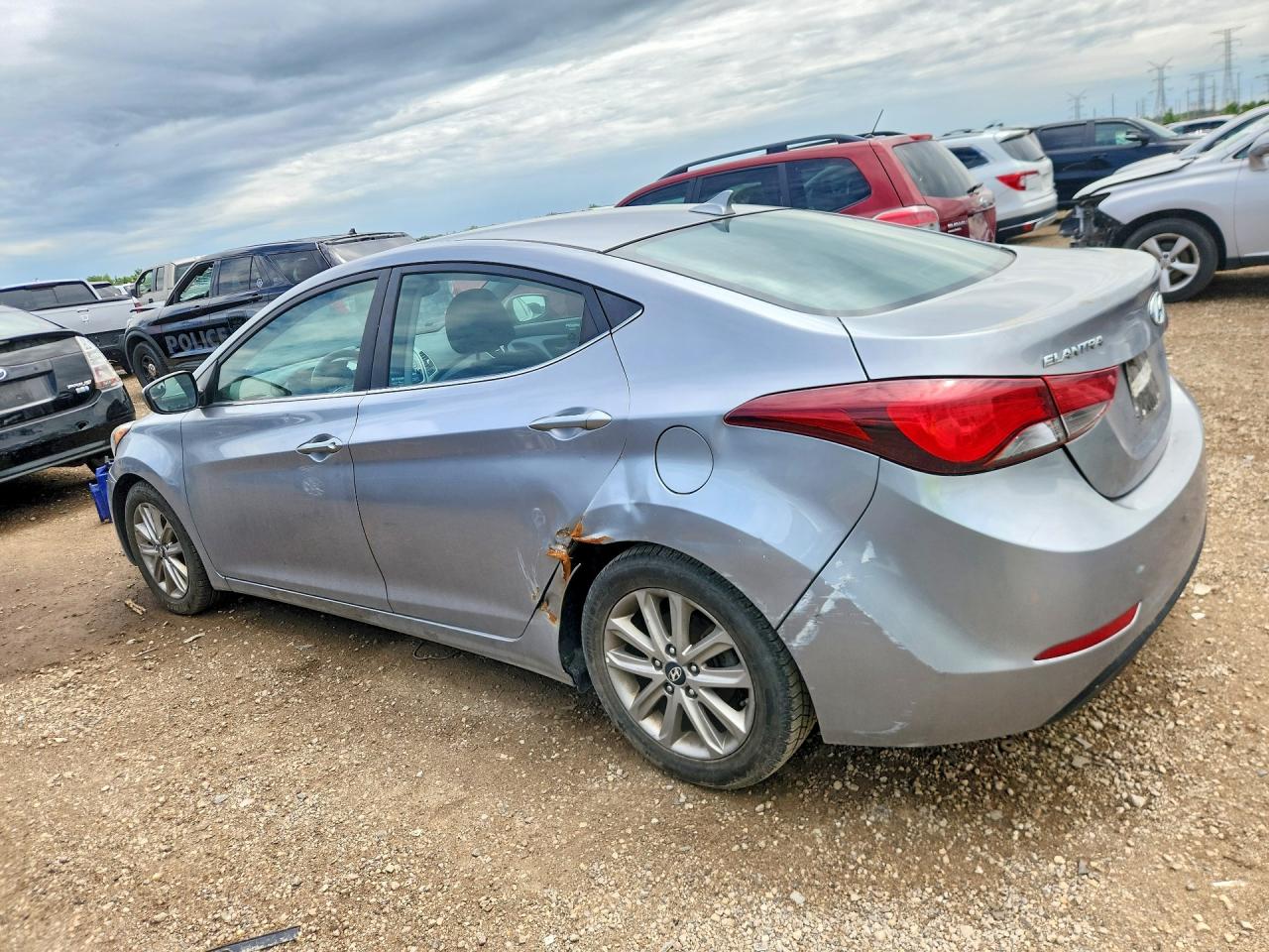 2015 HYUNDAI ELANTRA SE photo 2