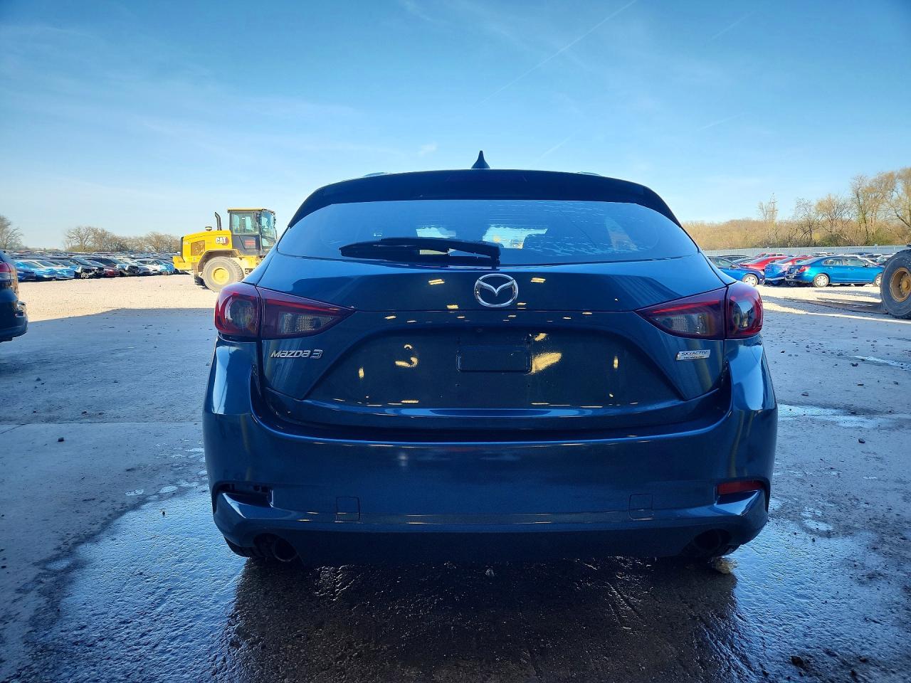 2018 MAZDA 3 TOURING photo 16