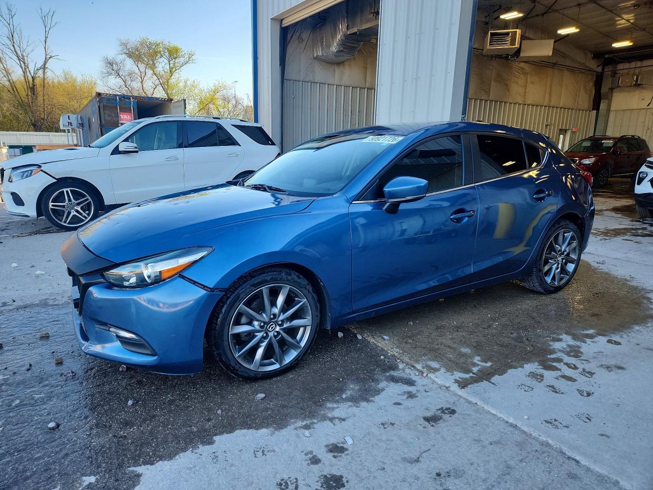 2018 MAZDA 3
