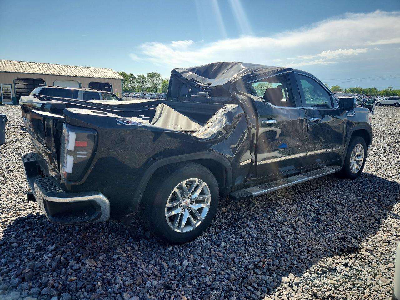 2020 GMC SIERRA K1500 SLT photo 7