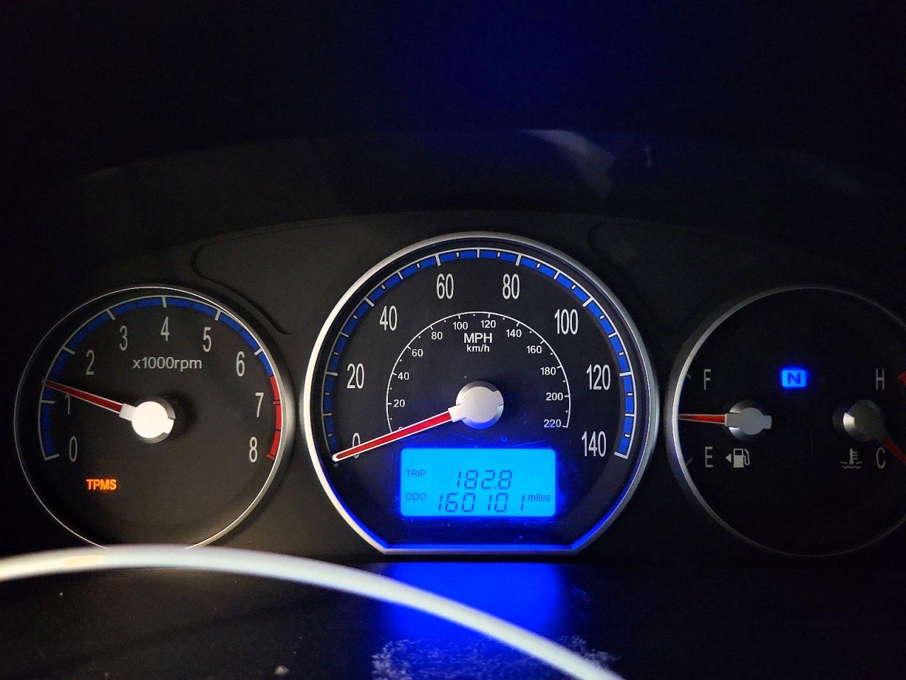 2009 HYUNDAI SANTA FE GLS photo 9