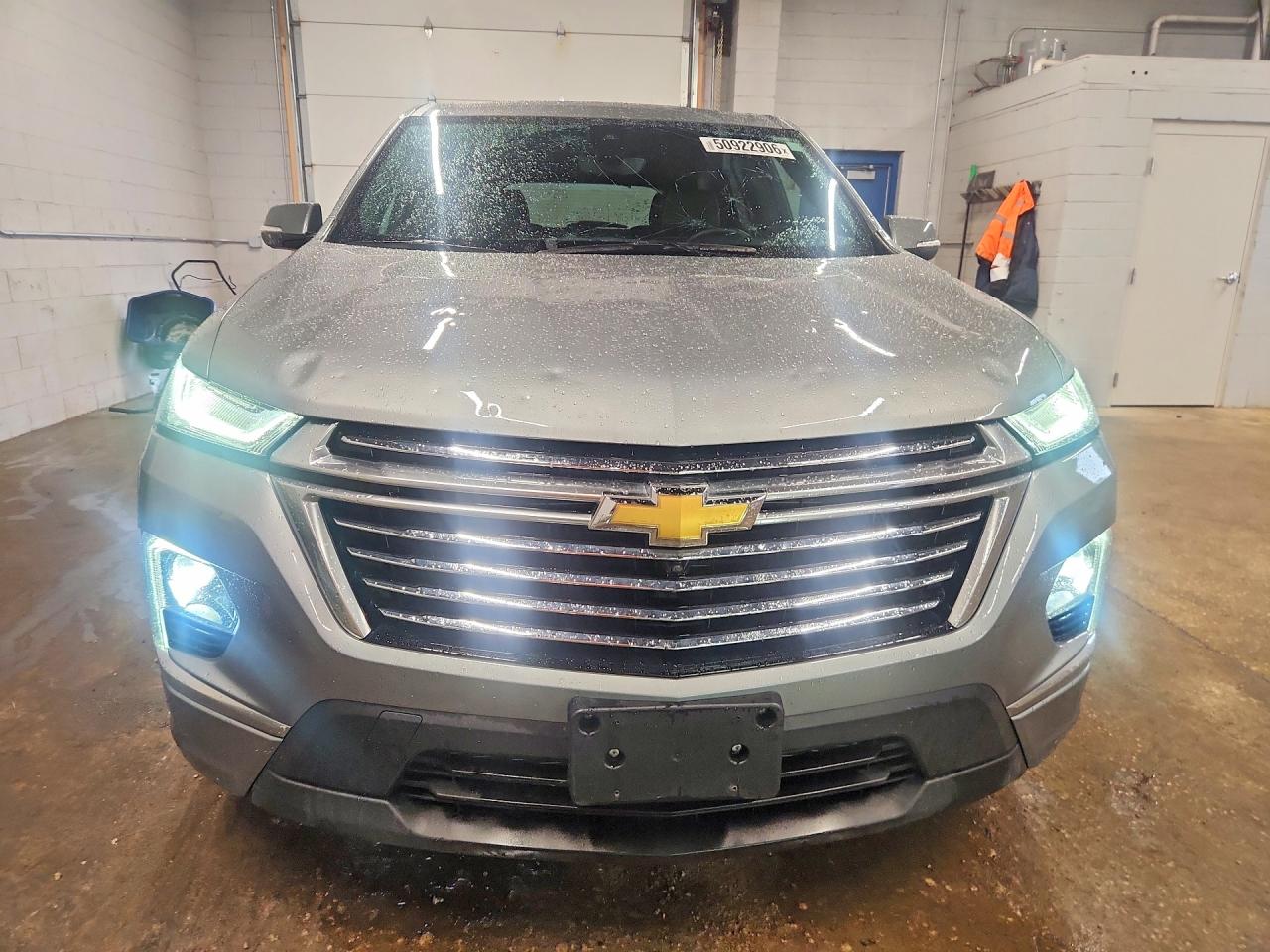 2023 CHEVROLET TRAVERSE PREMIER photo 13