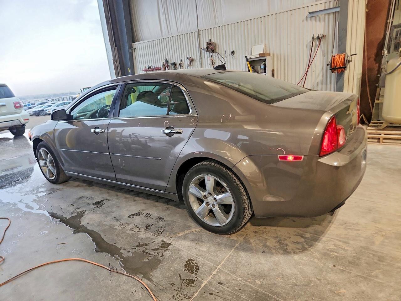 2012 CHEVROLET MALIBU 2LT photo 4
