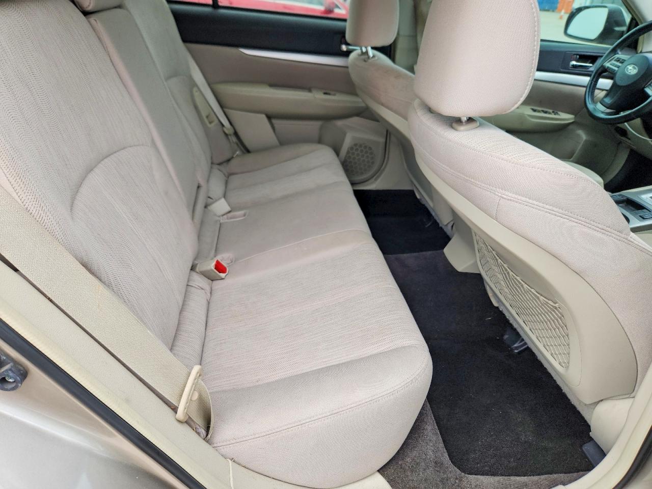 2014 SUBARU OUTBACK 2.5I PREMIUM photo 19