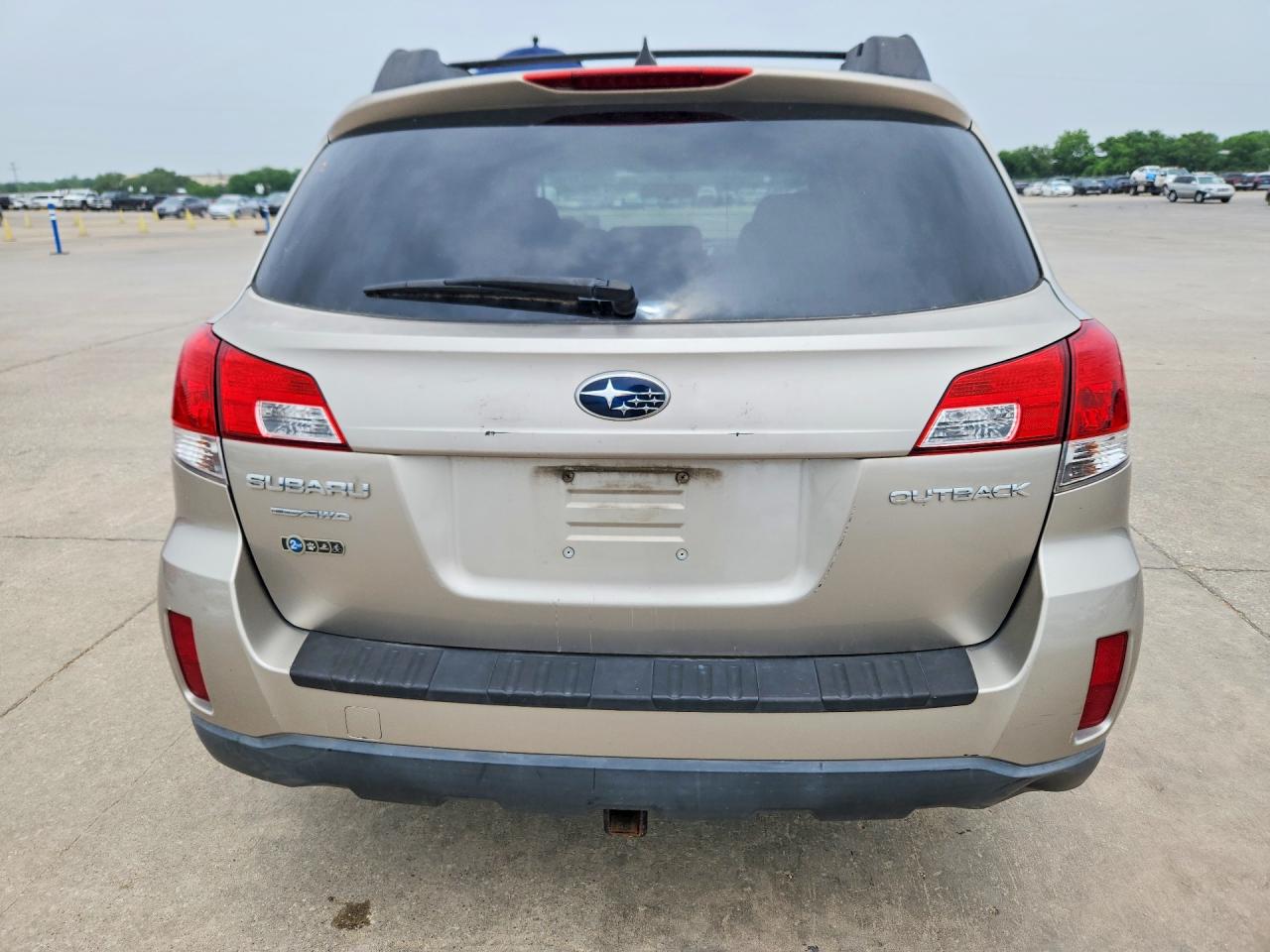 2014 SUBARU OUTBACK 2.5I PREMIUM photo 11