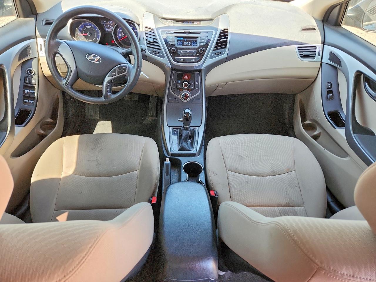 2015 HYUNDAI ELANTRA SE photo 15