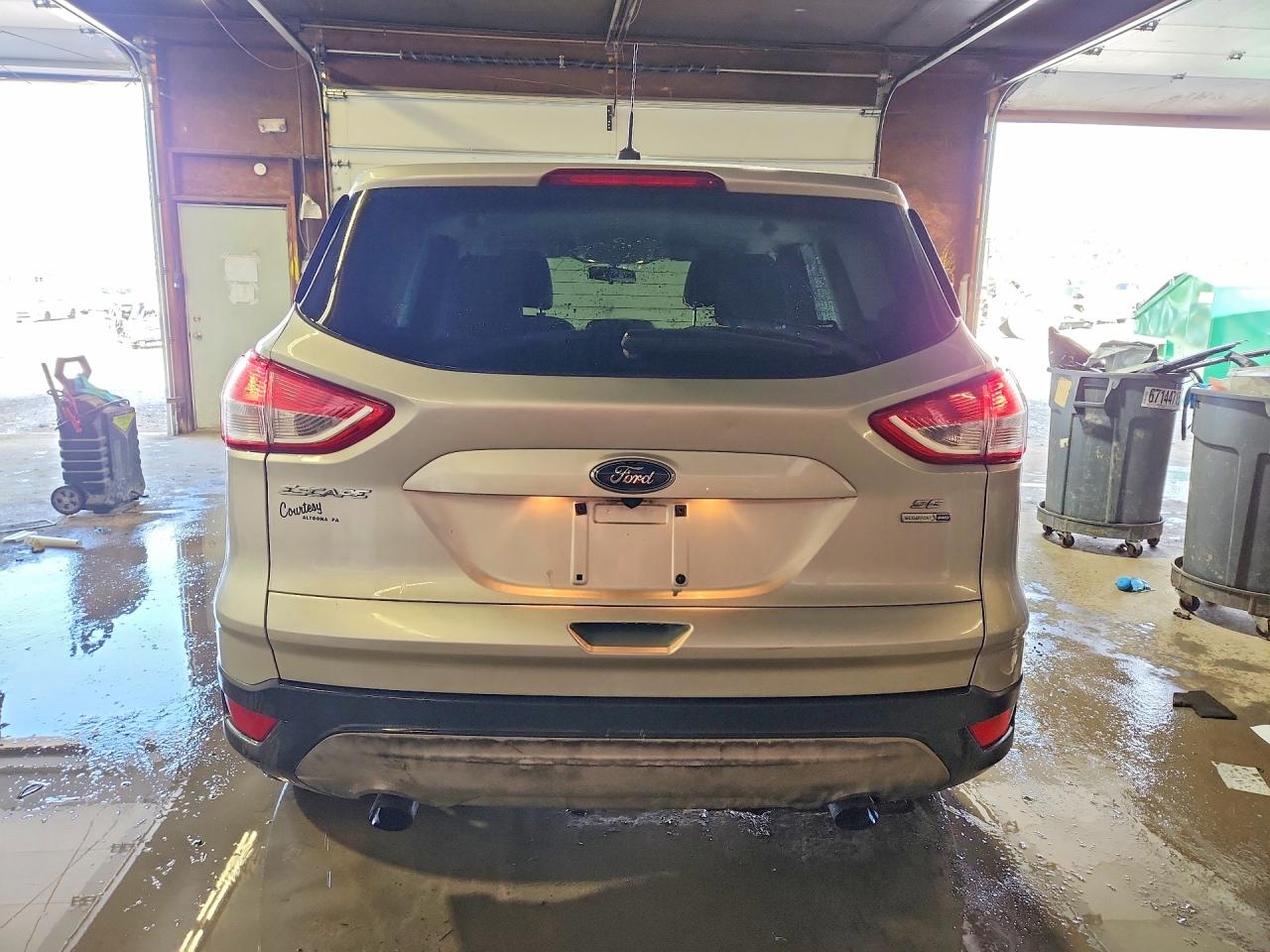 2015 FORD ESCAPE SE photo 6