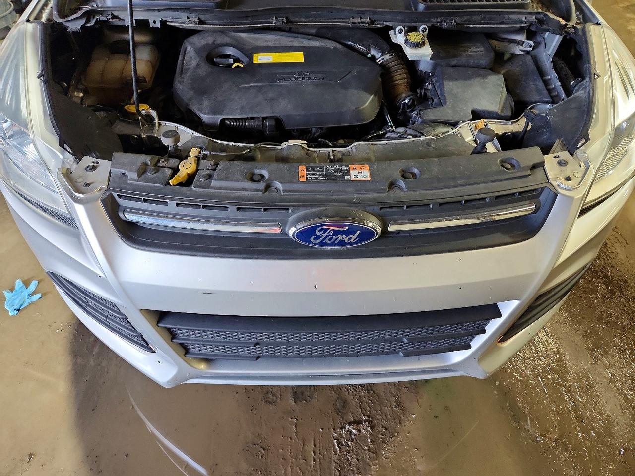 2015 FORD ESCAPE SE photo 12